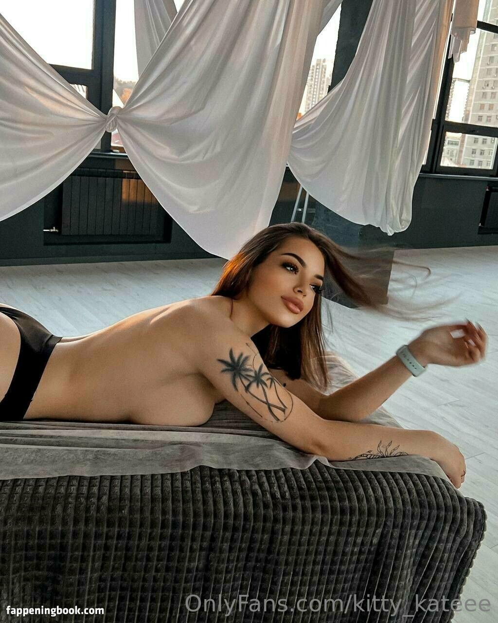 kitty_kateee Nude OnlyFans Leaks