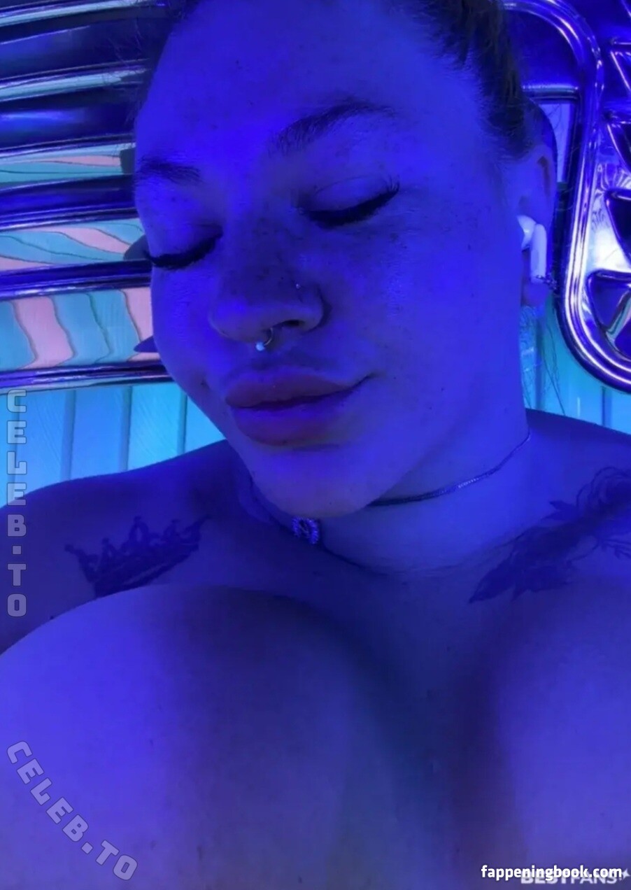 KleinKara Nude OnlyFans Leaks