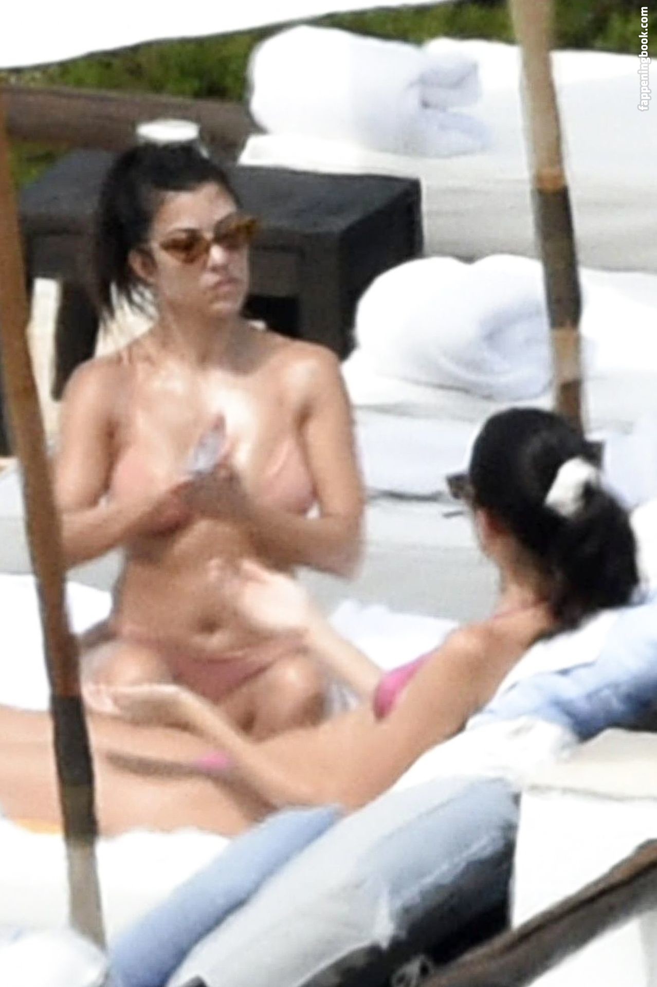 Kourtney Kardashian Nude The Fappening Photo 995279 Fappeningbook