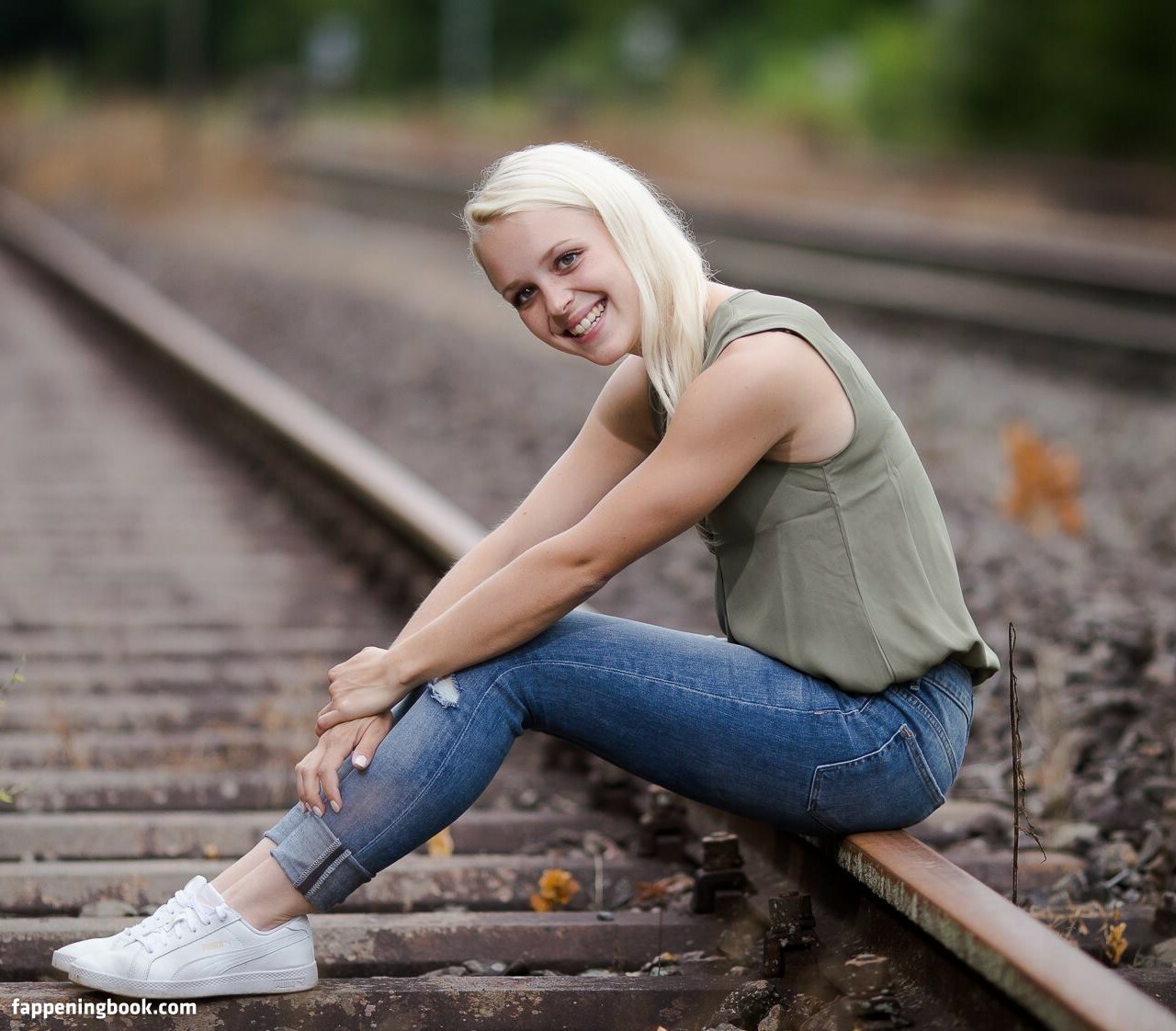 Kristina Marie Buley / craftydeesigns Nude, OnlyFans Leaks, Fappening