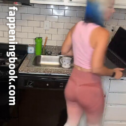Kryssywakeup Nude