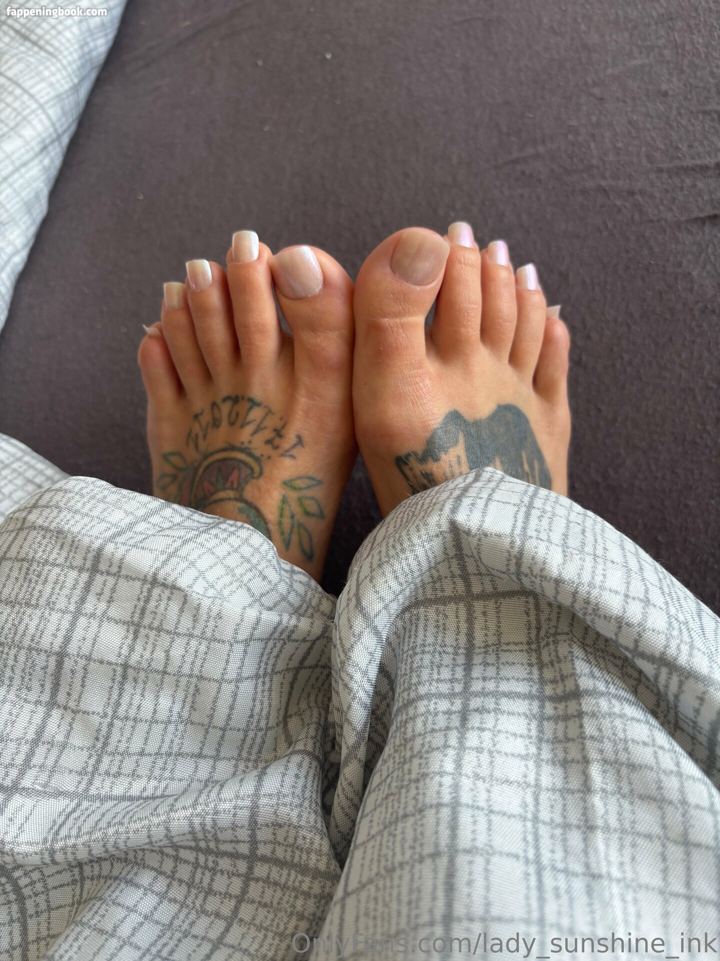 lady_sunshine_ink Nude OnlyFans Leaks