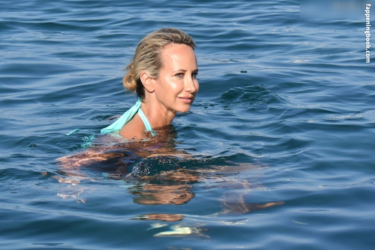 Lady Victoria Hervey Fapello Latest Exclusive Leaked Photos