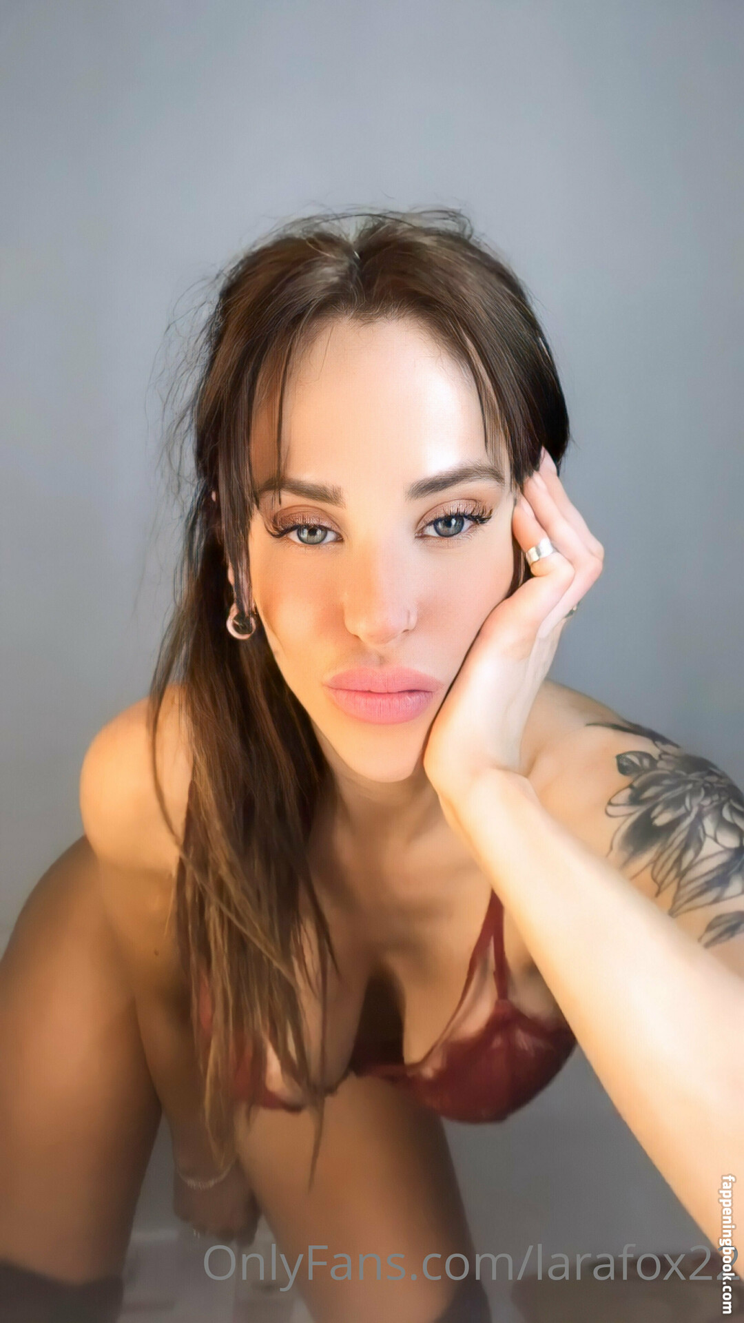 larafox22 Nude OnlyFans Leaks