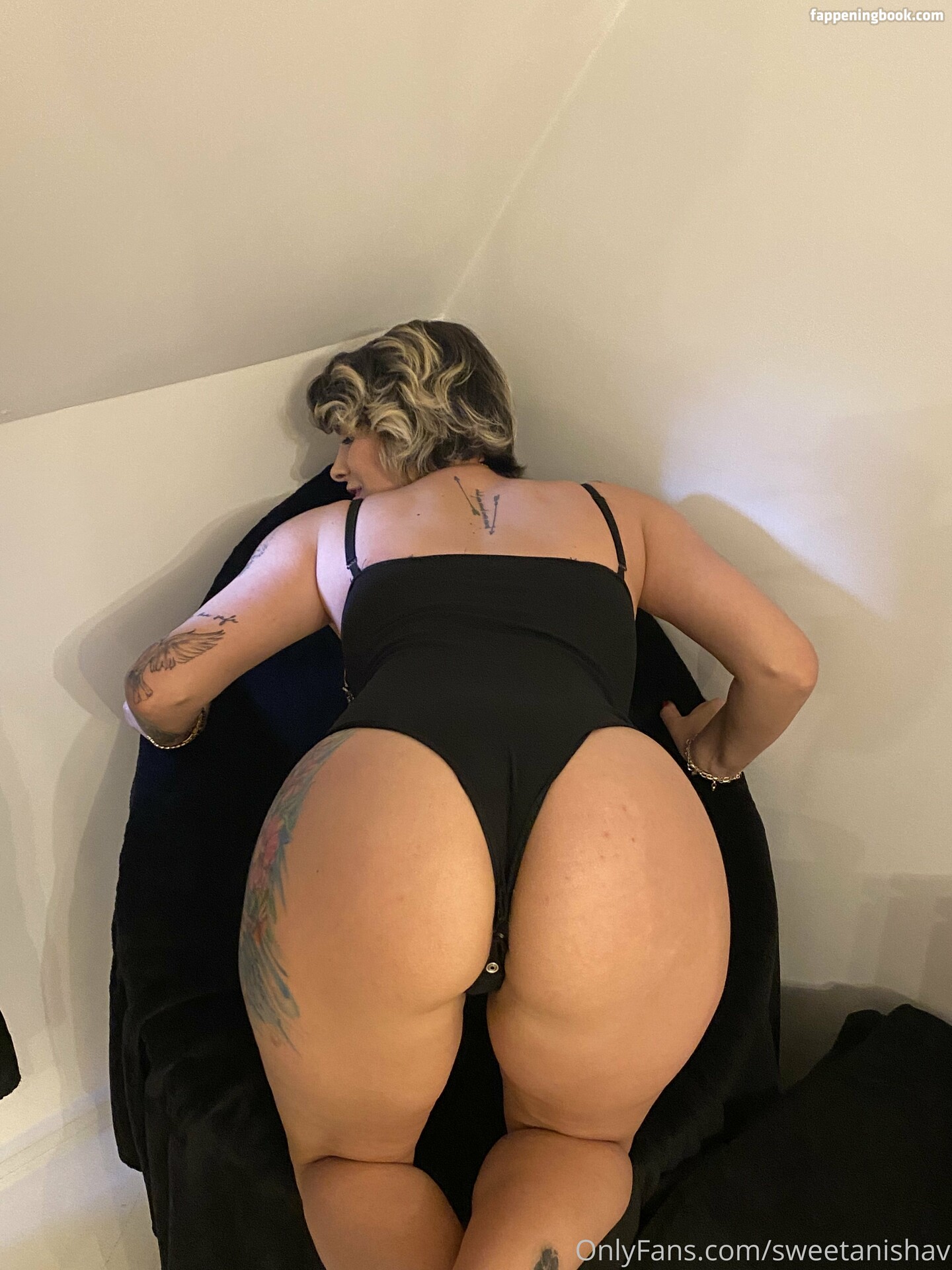 Latex Queen Anisha Nude OnlyFans Leaks