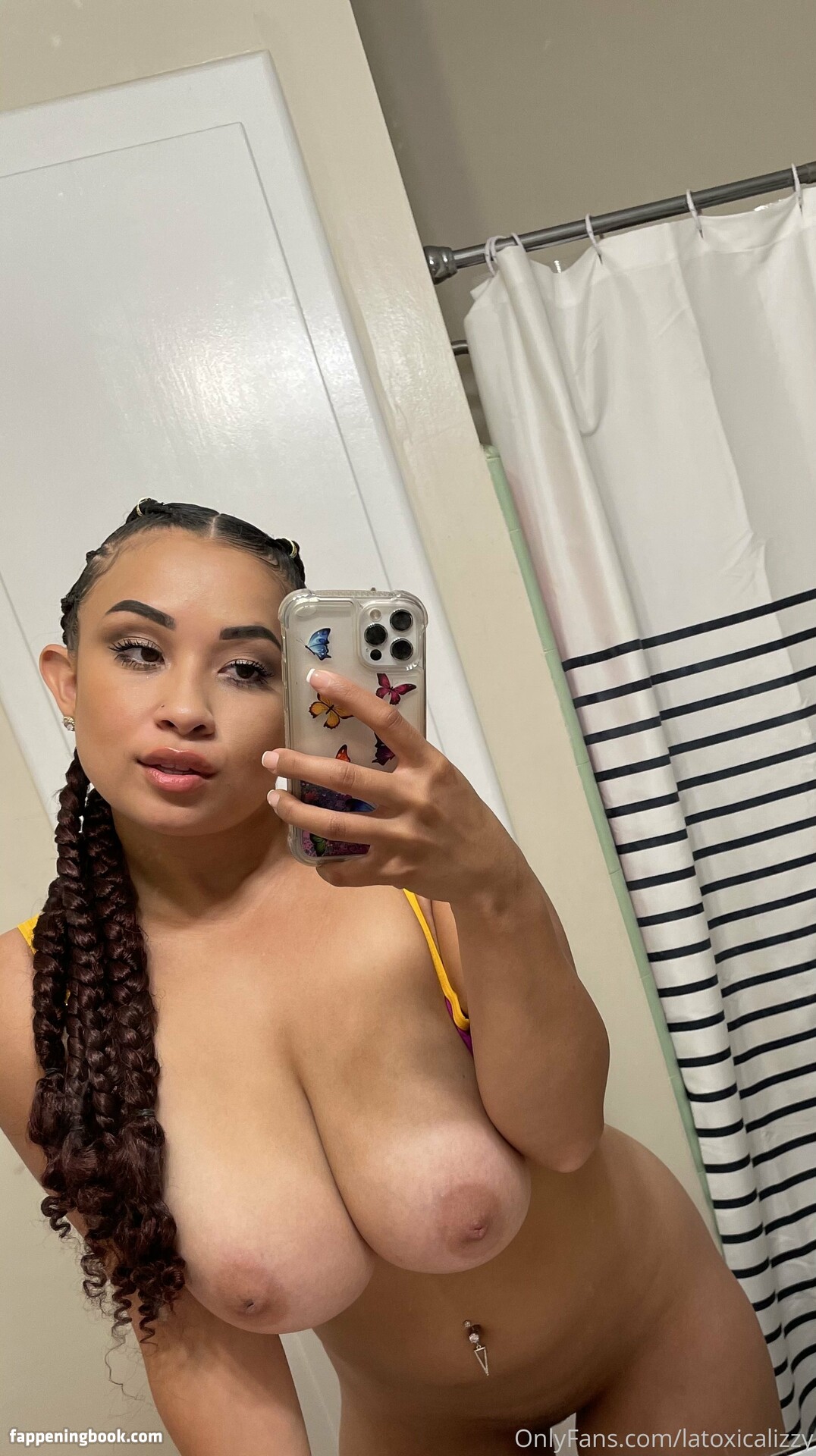 latoxicalizzy Nude OnlyFans Leaks