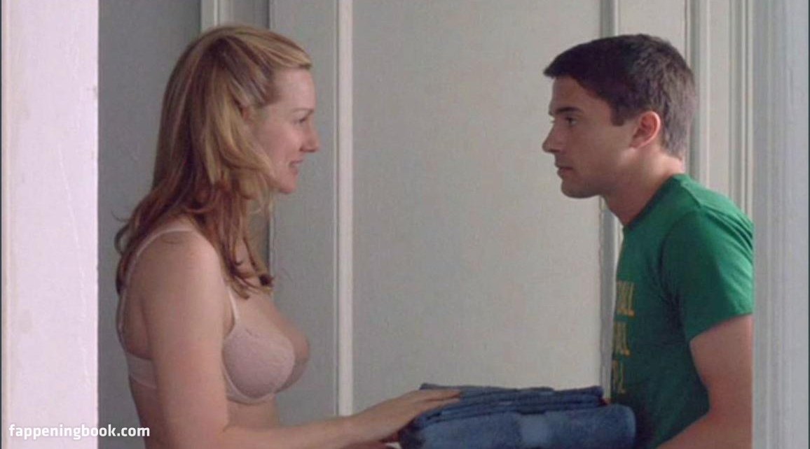 Laura Linney Nude