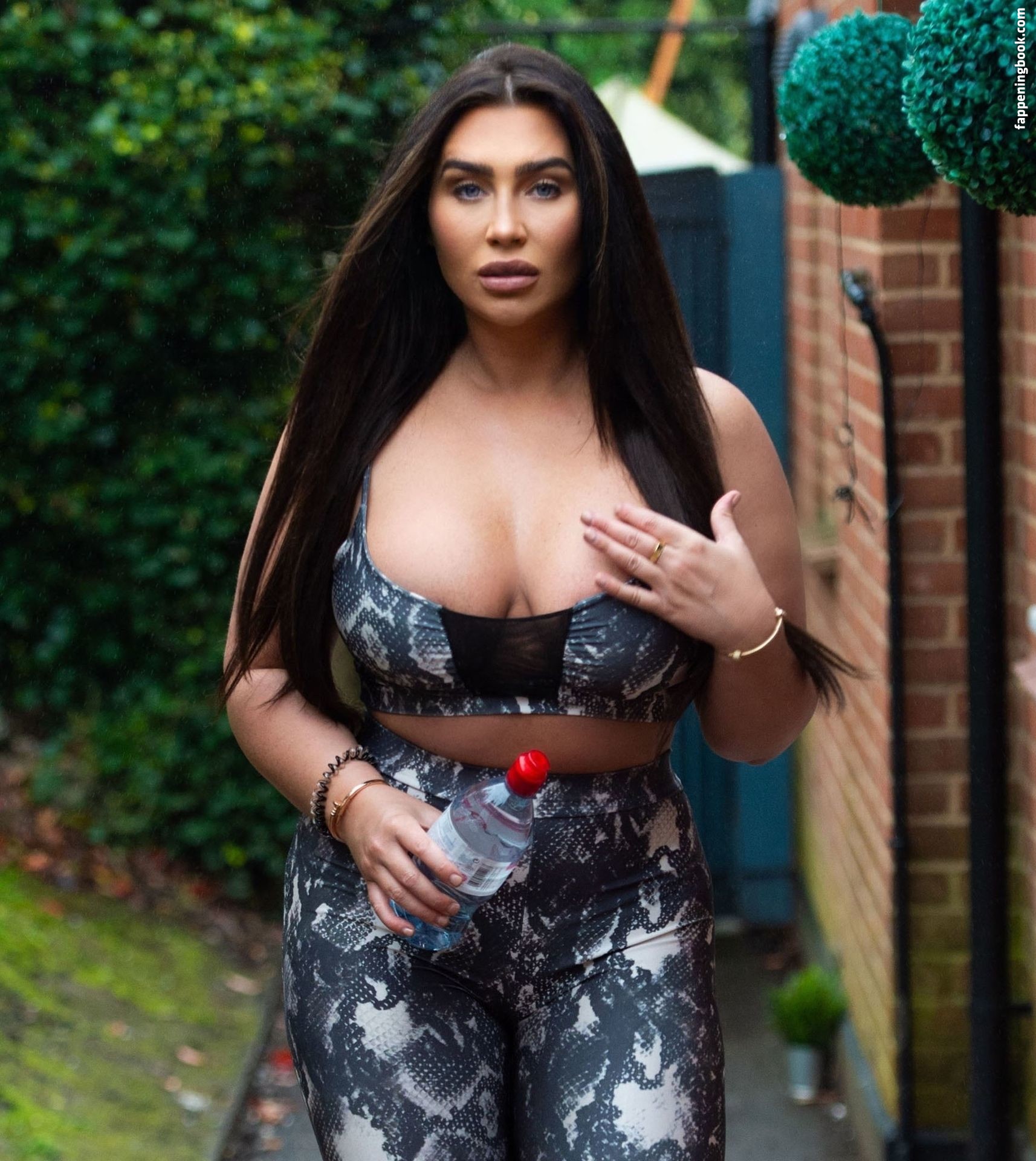 Lauren Goodger Nude OnlyFans Leaks