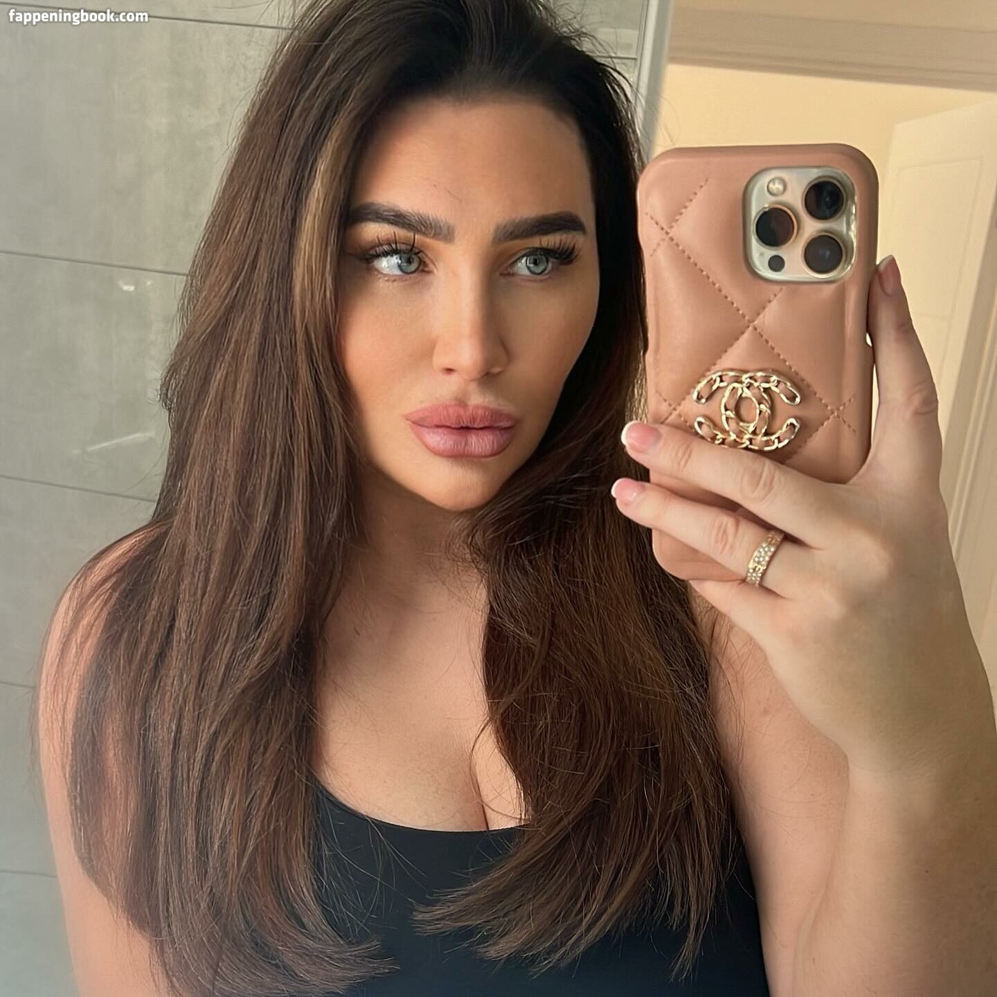 Lauren Goodger Fapello Latest Exclusive Leaked Photos