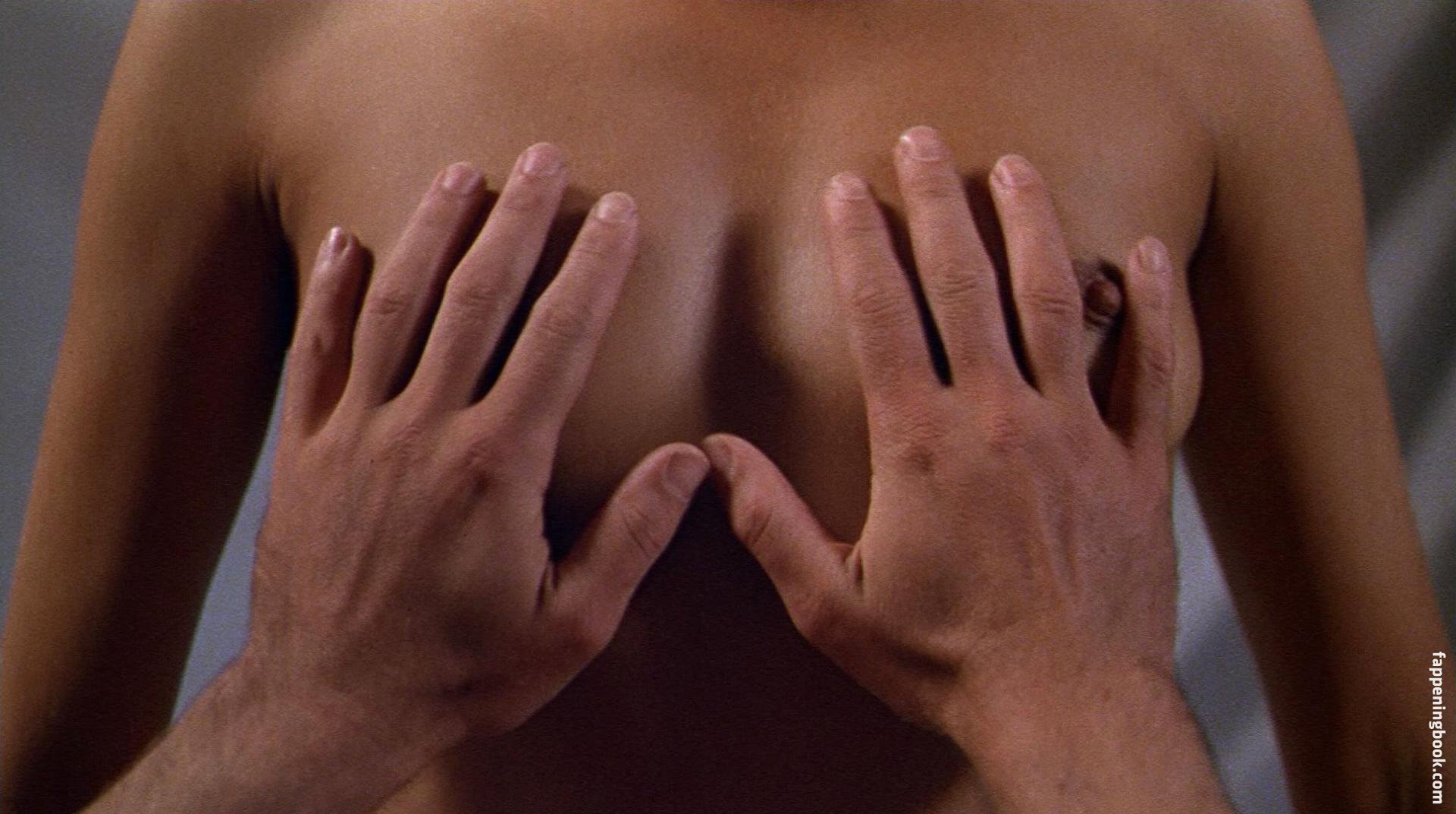 Lauren Hutton Nude