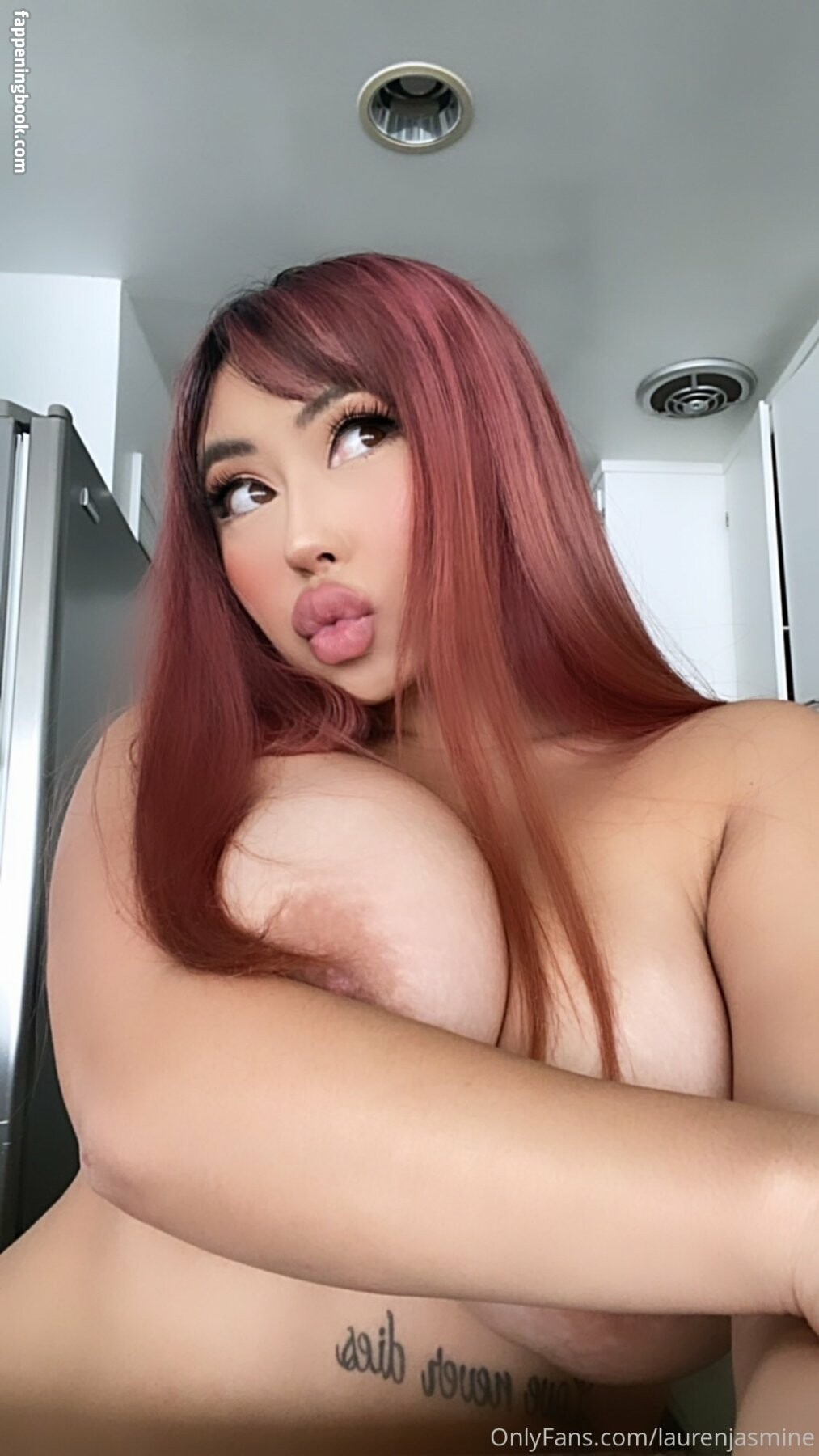 Lauren Jasmine Nude OnlyFans Leaks