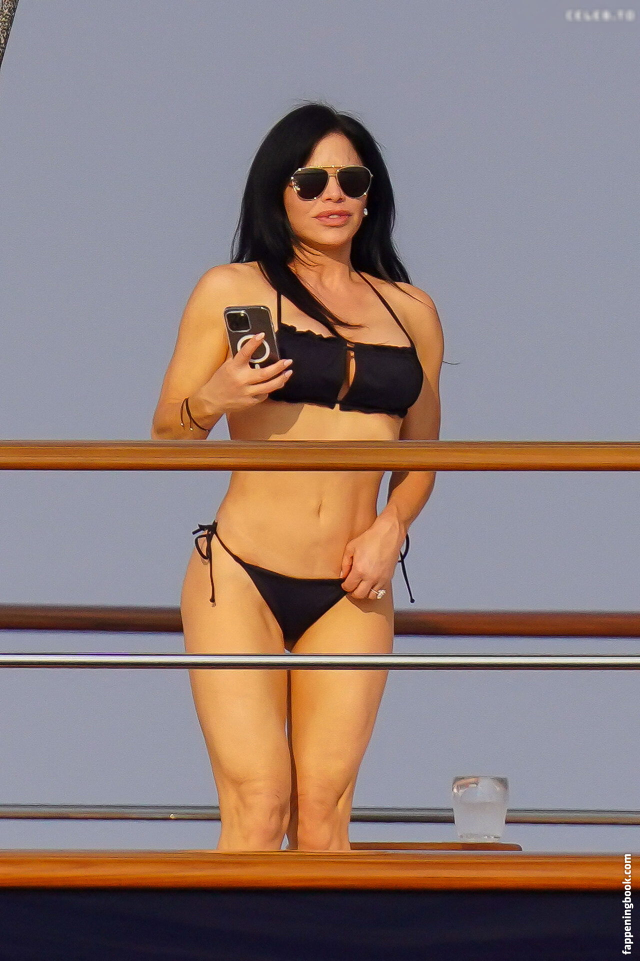 Lauren Sanchez Fapello Latest Exclusive Leaked Photos