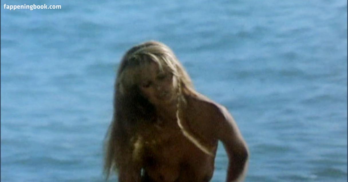Kristin dattilo topless