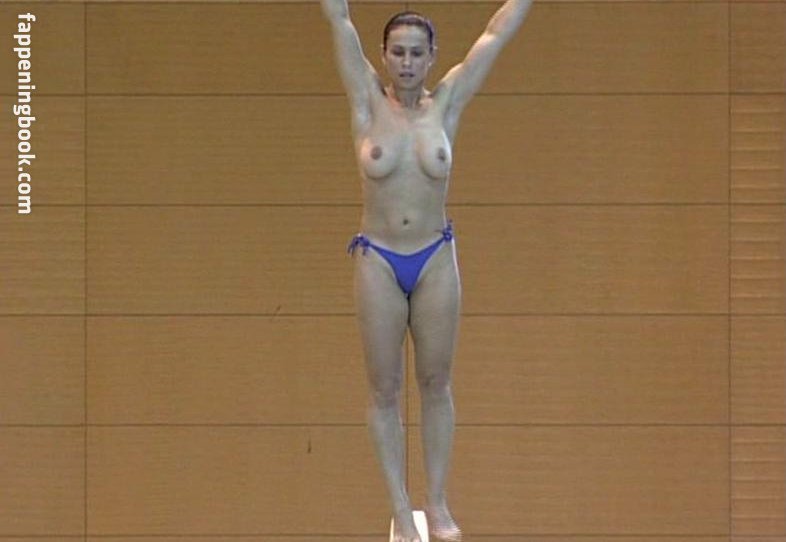 Lavinia Milosovici Nude