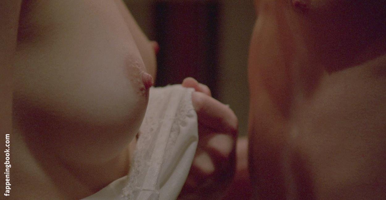 Lea Thompson Fapello Latest Exclusive Leaked Photos