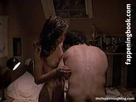 Lea Thompson Fapello Latest Exclusive Leaked Photos