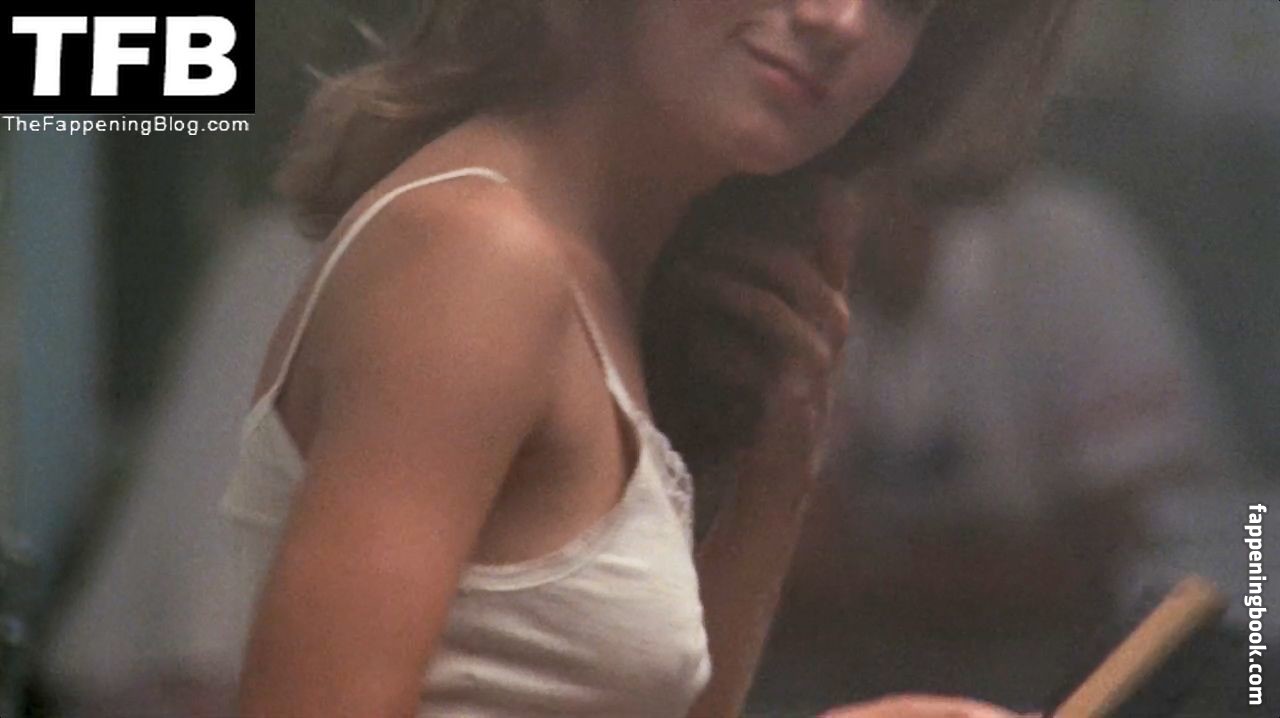 Lea Thompson Fapello Latest Exclusive Leaked Photos