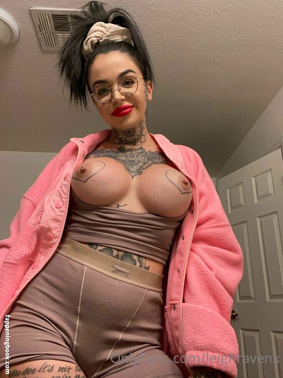 Leigh Raven Nude OnlyFans Leaks