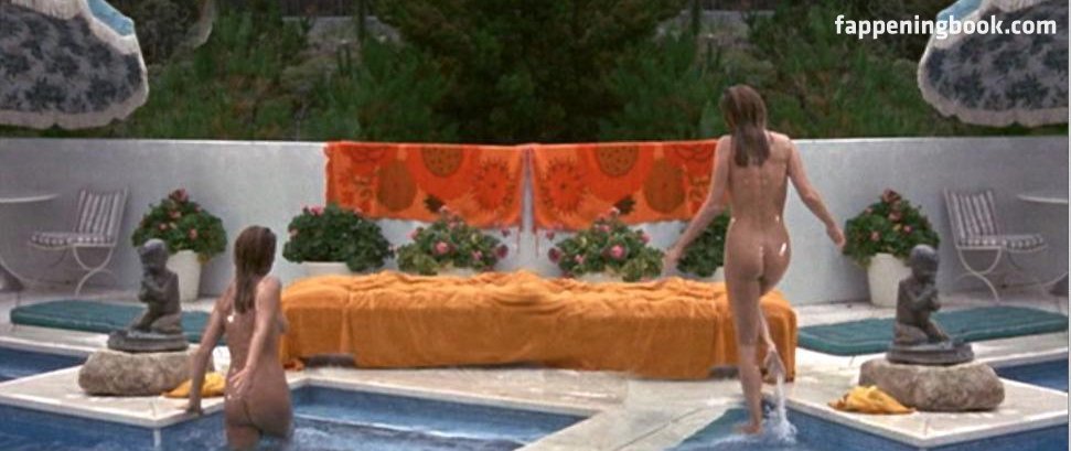 Nude leigh taylor-young Galleries