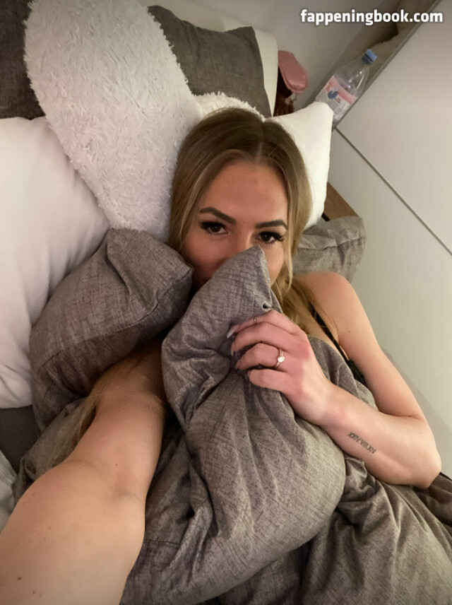 leonie.sanders Nude OnlyFans Leaks