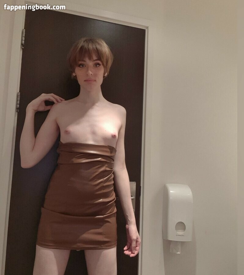 lexxiraus Nude OnlyFans Leaks