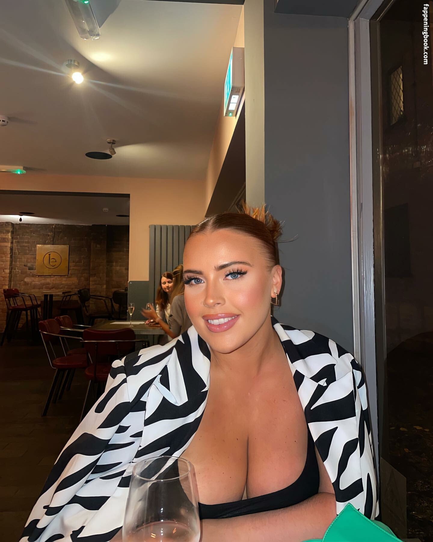 libbyrebecca Nude OnlyFans Leaks