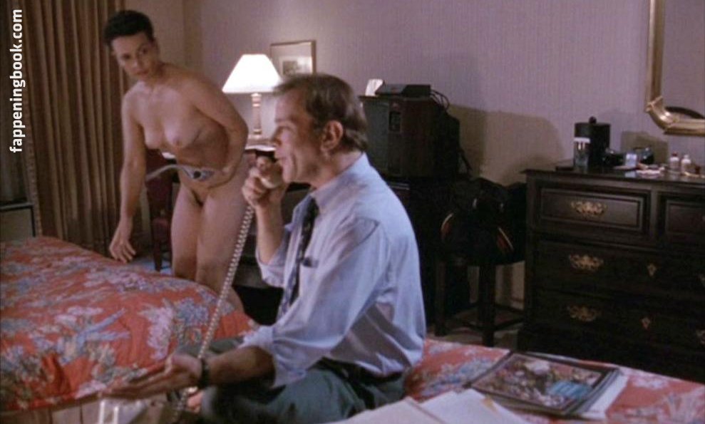 Nude Roles in Movies: Spanking the Monkey (1994) .