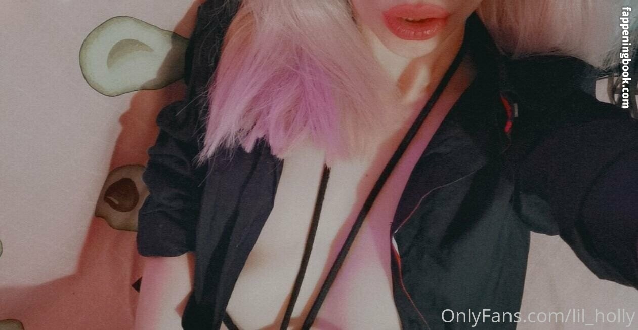 lil_holly Nude OnlyFans Leaks