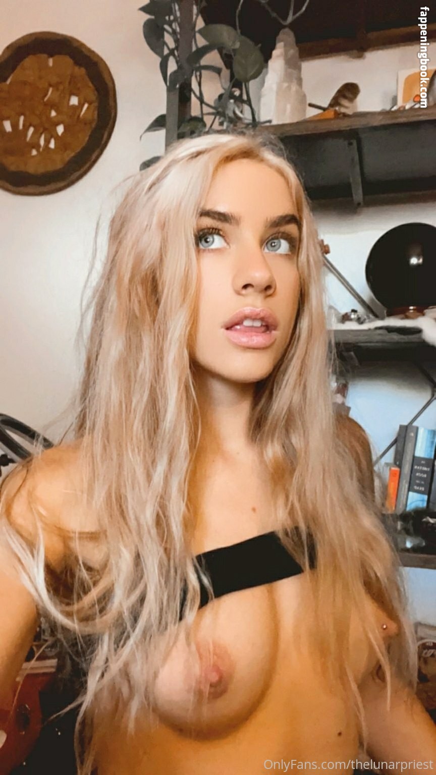 Lilblondii Fapello Latest Exclusive Leaked Photos