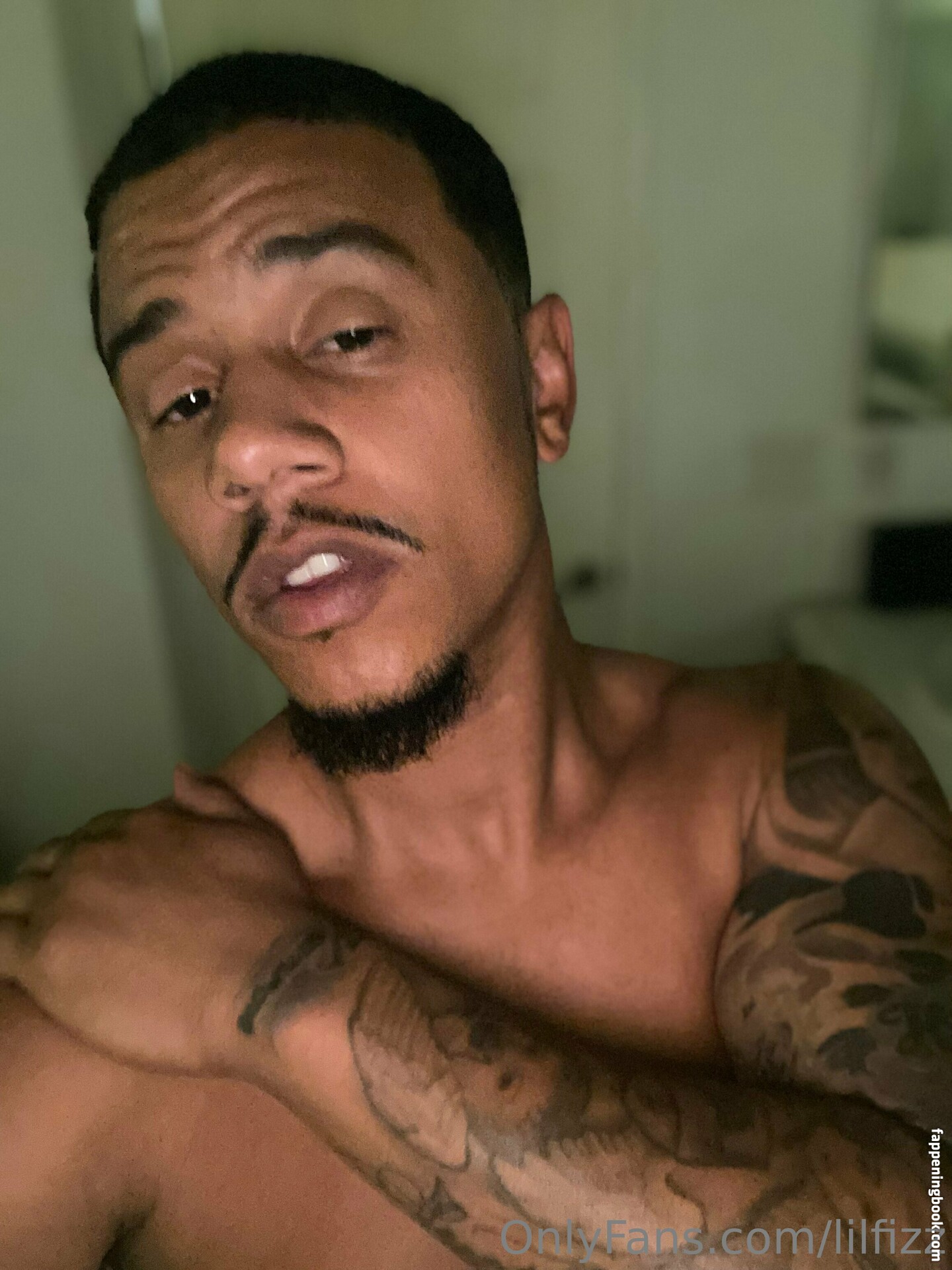 lilfizz Nude OnlyFans Leaks