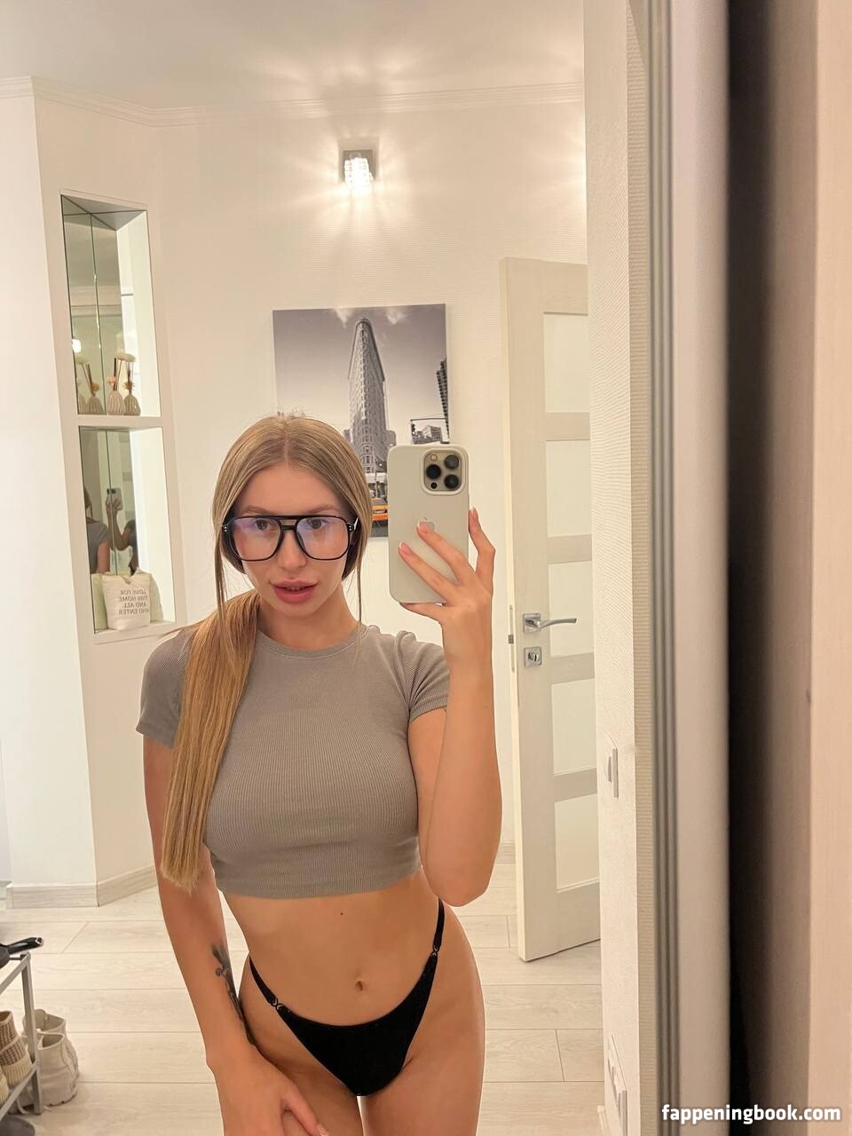 lily_vip_official Nude OnlyFans Leaks