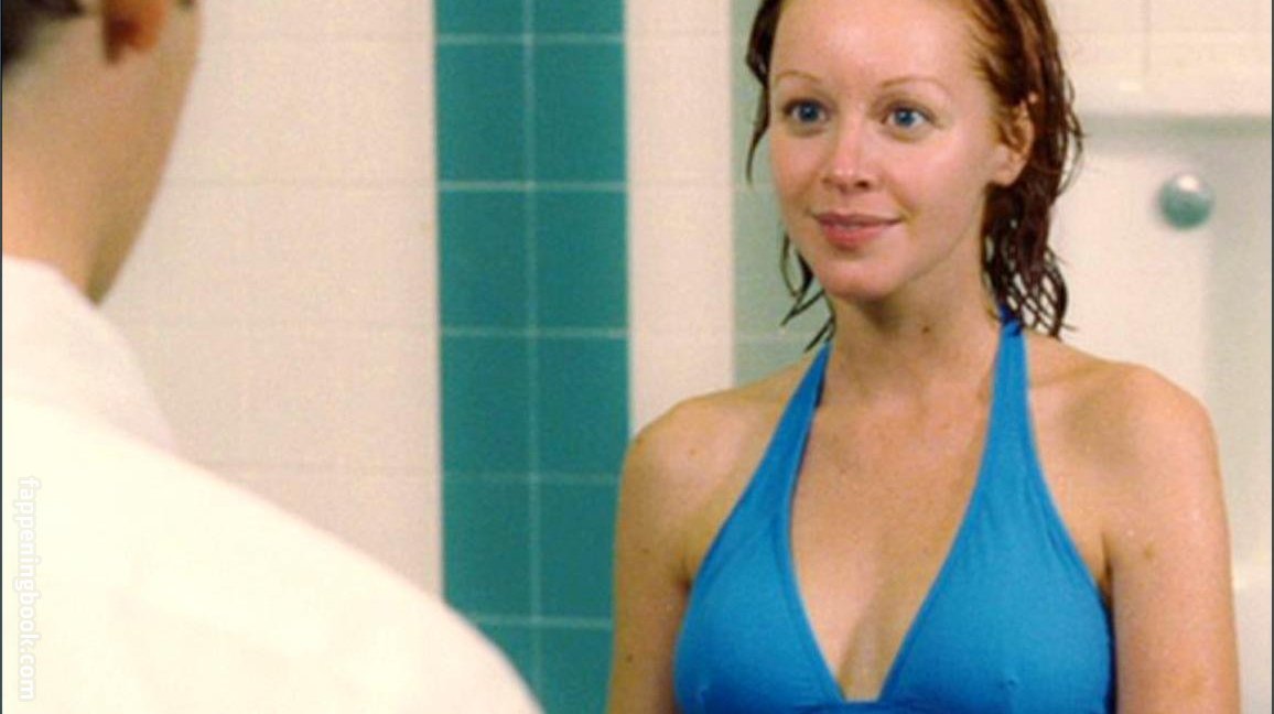 Lindy Booth Nude