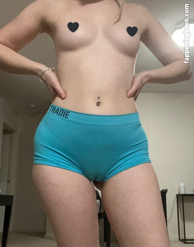 littlebabywhore Nude OnlyFans Leaks