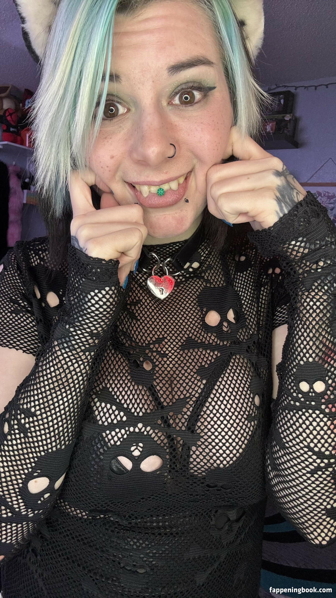 LittleLoona/LittleLoona22 Nude OnlyFans Leaks