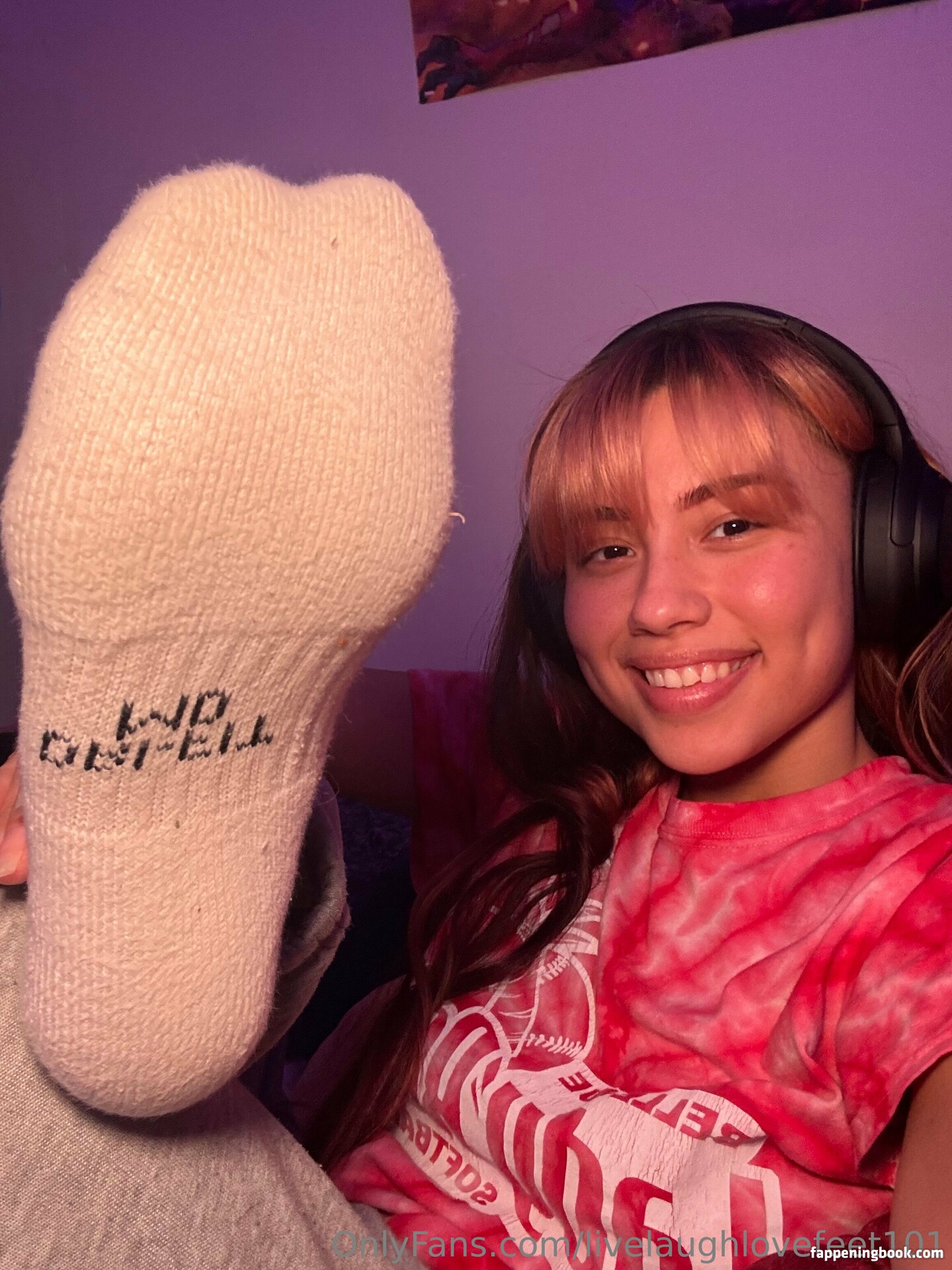 livelaughlovefeet101 Nude OnlyFans Leaks