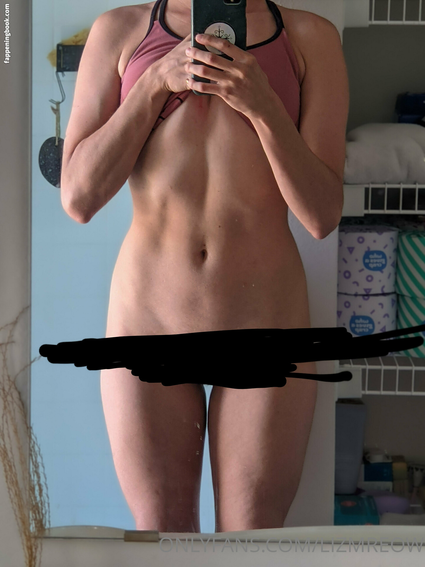 Lizmreow Nude OnlyFans Leaks