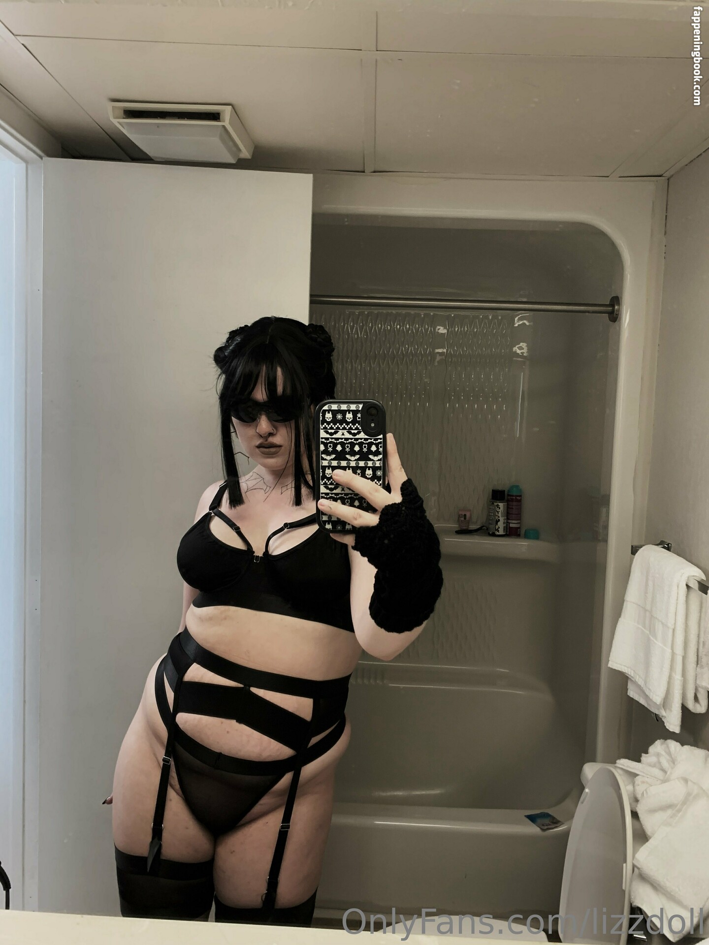 lizzdoll Nude OnlyFans Leaks