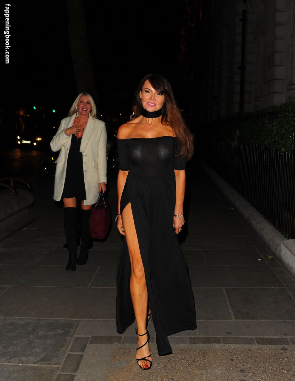 Lizzie Cundy Nude