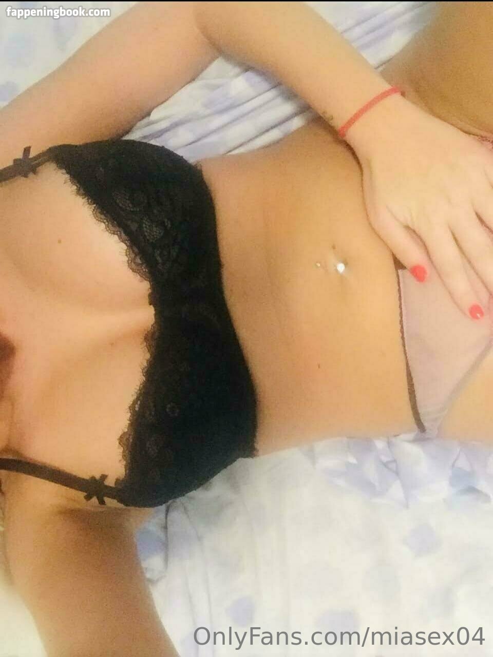 lolababy04 Nude OnlyFans Leaks