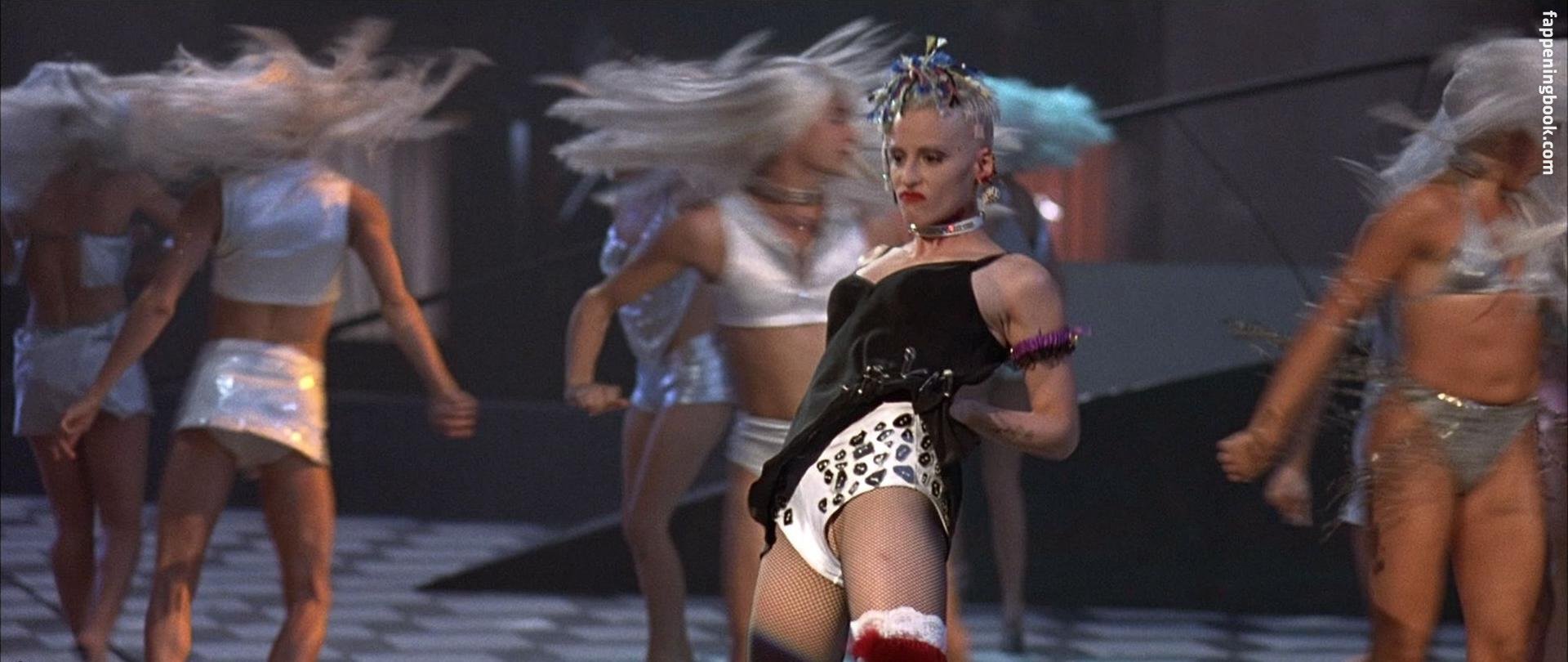 Lori Petty Nude