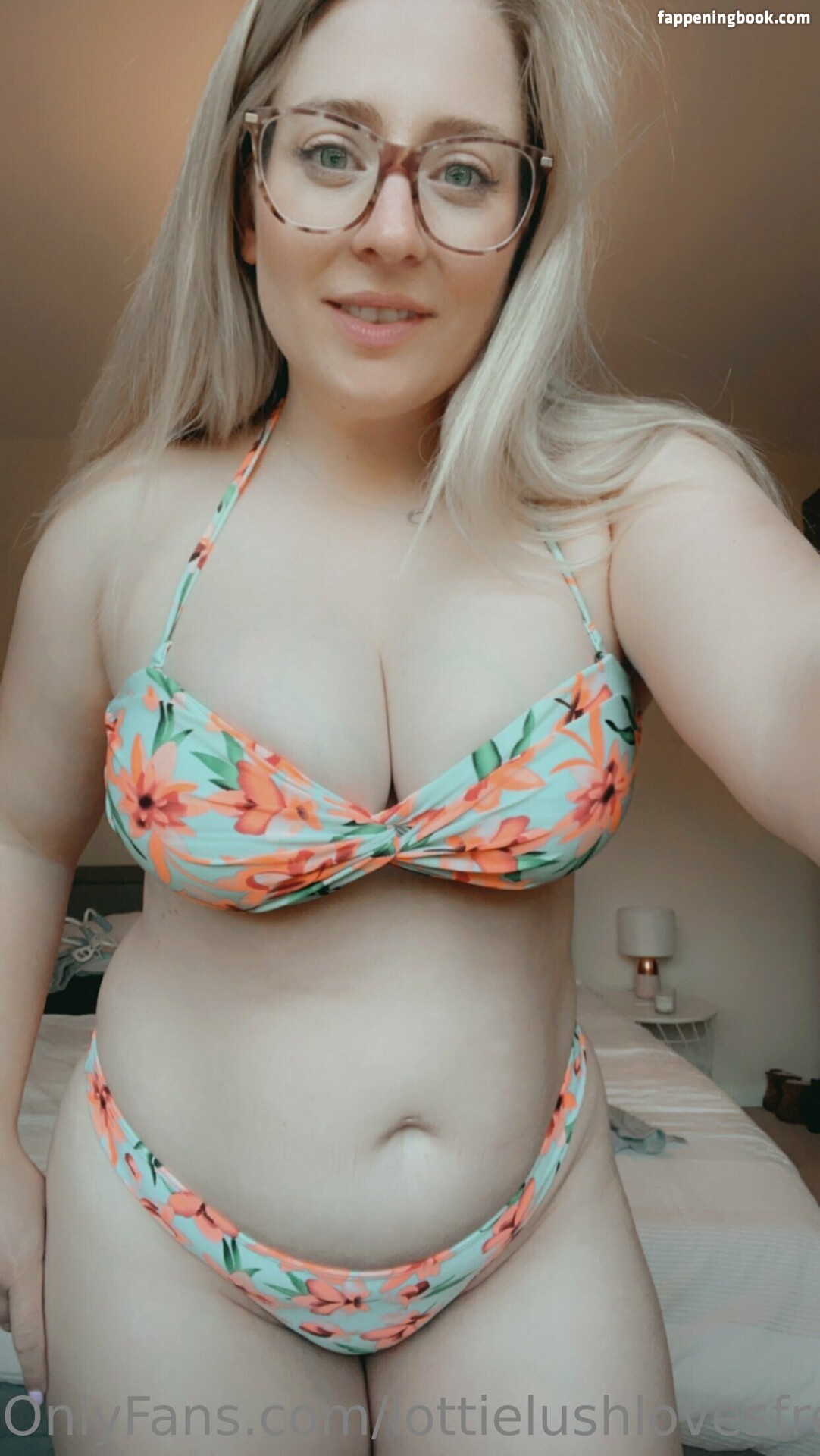 lottielushlovesfree Nude OnlyFans Leaks