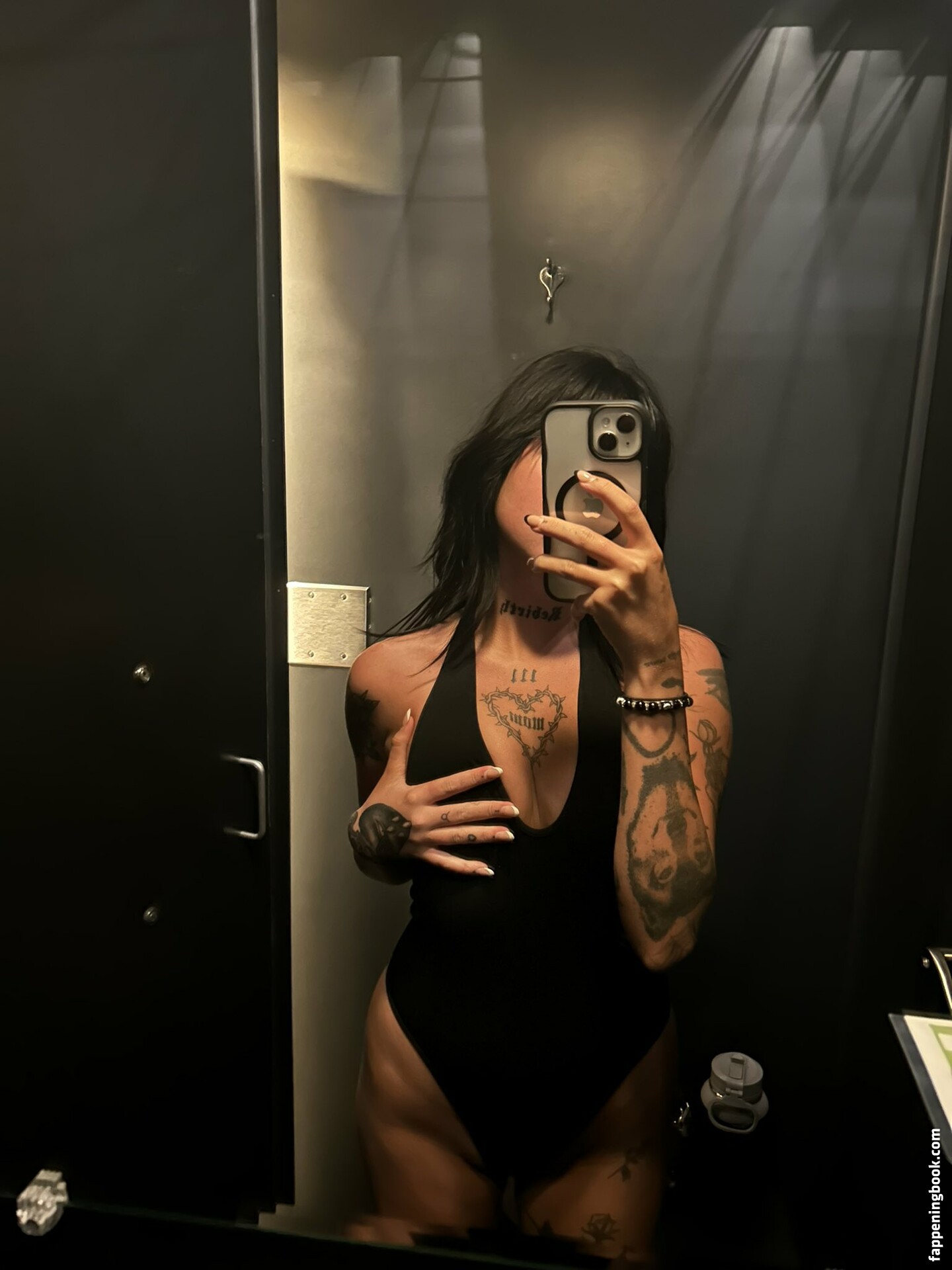 luciferisfemale Nude OnlyFans Leaks