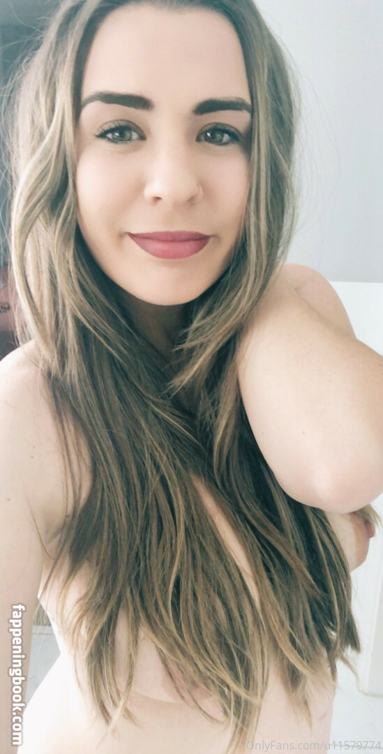 Lucy Banks Nude OnlyFans Leaks
