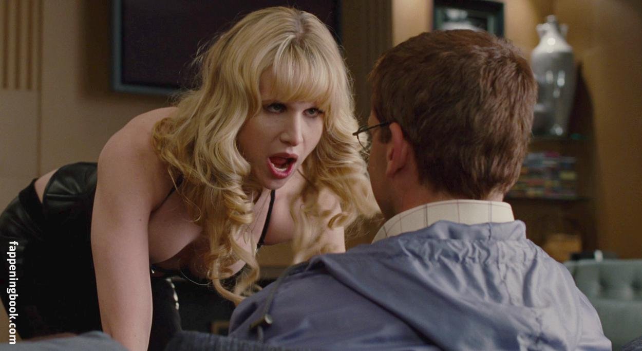 Lucy Punch Nude