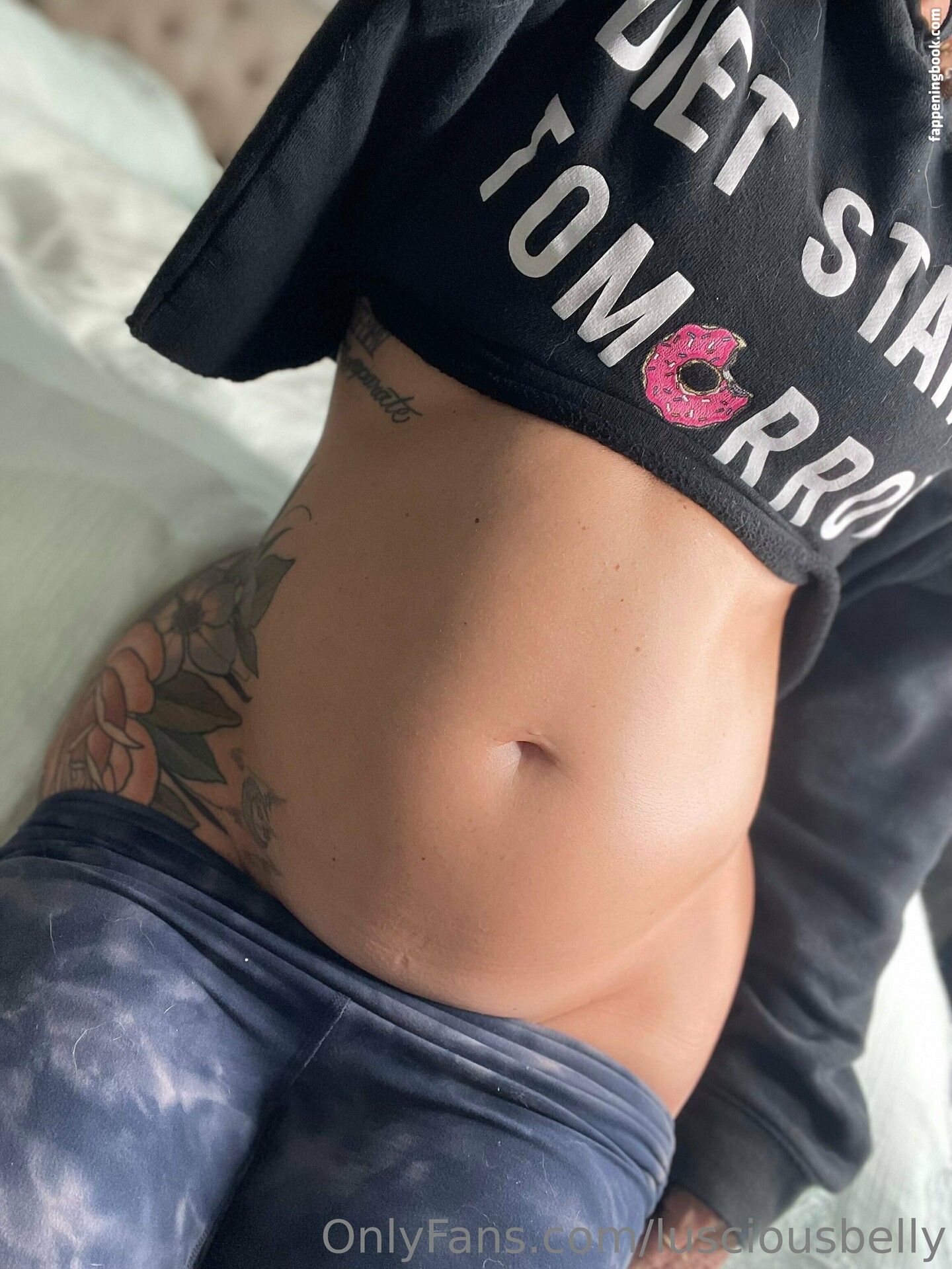 lusciousbelly Nude OnlyFans Leaks