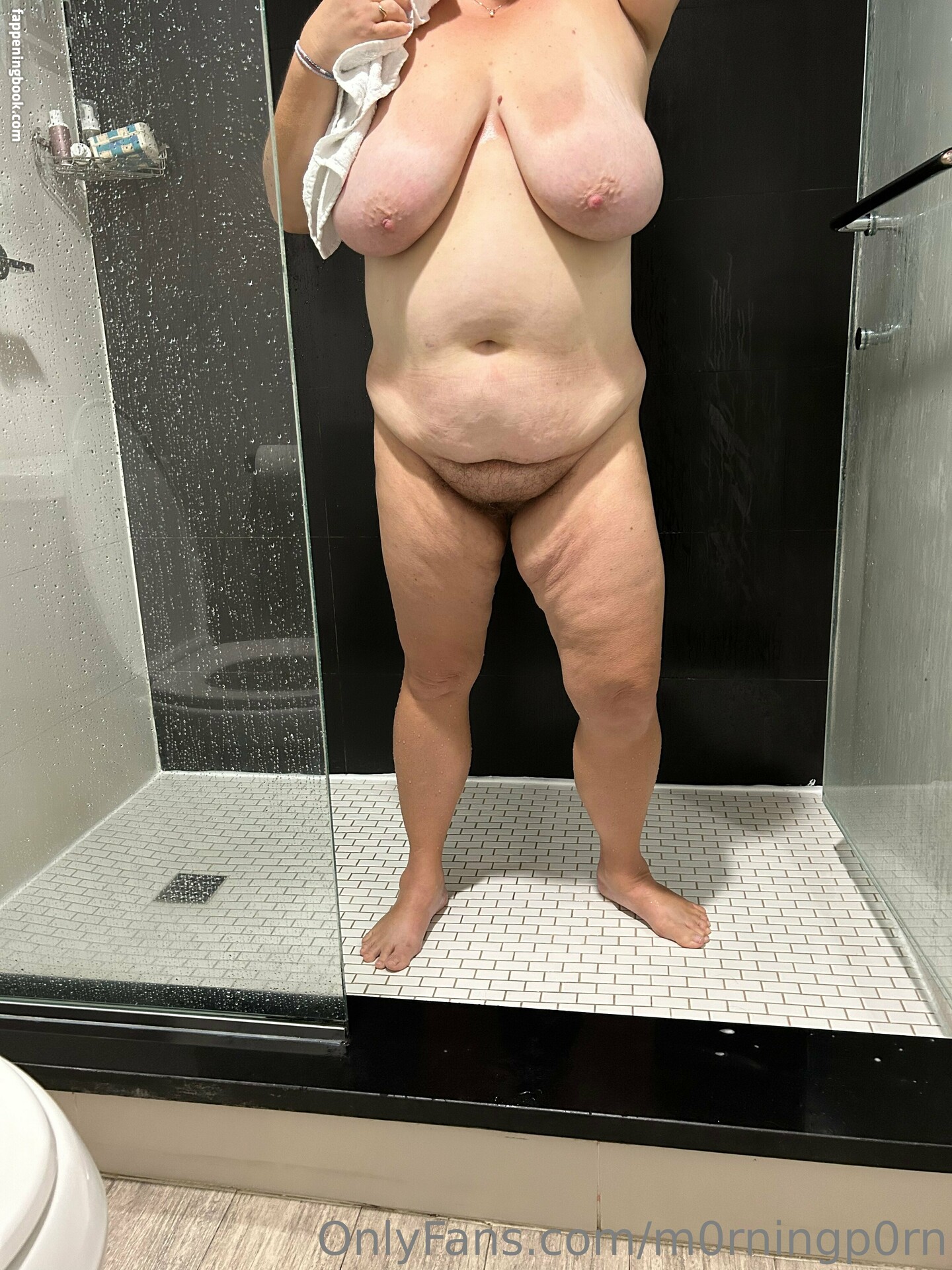 m0rningp0rn Nude OnlyFans Leaks