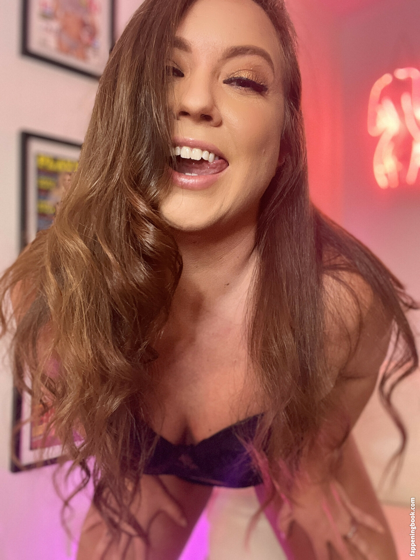 Maddy O'Reilly Nude OnlyFans Leaks