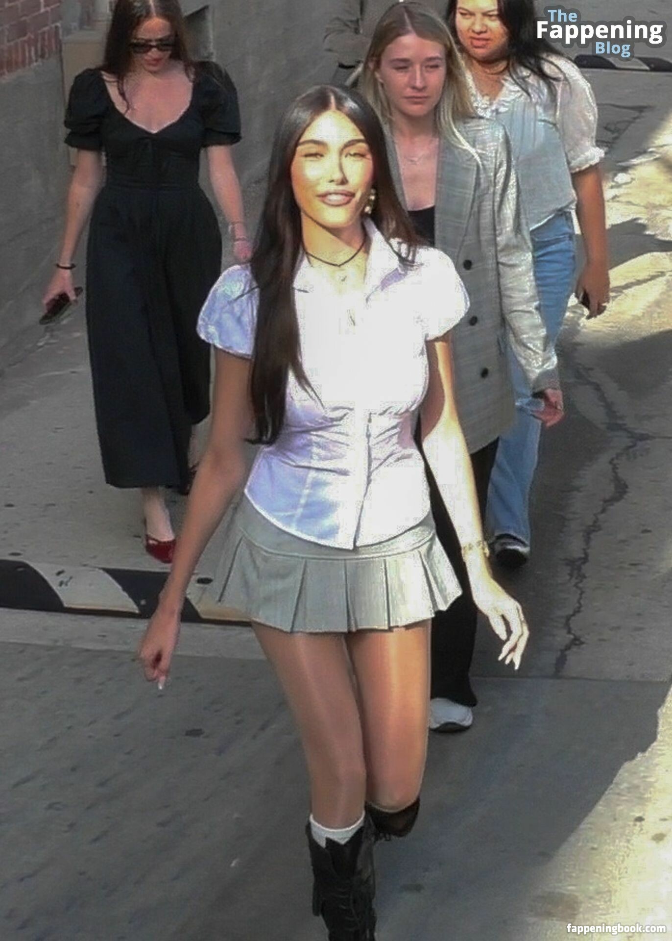 Madison Beer / madisonbeer Nude, OnlyFans Leaks, The Fappening - Photo #7845287 - FappeningBook