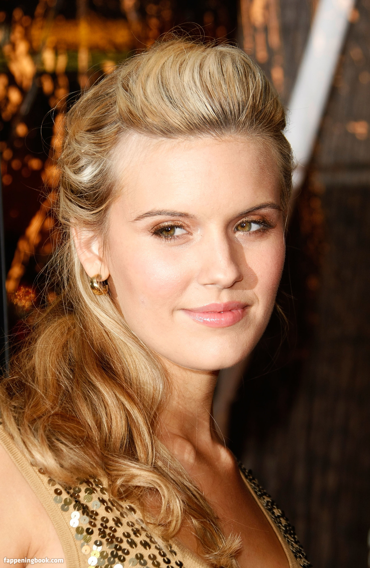 Maggie Grace Maggie Grace Nude Onlyfans Leaks The Fappening Photo 2147131 Fappeningbook