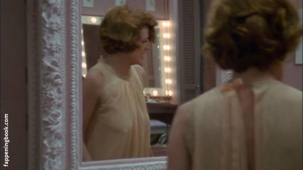 Maggie Smith Nude, The Fappening - Photo #357765 - FappeningBook.